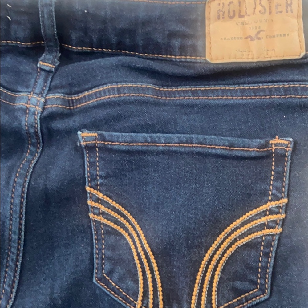 Hollister Stretch Skinny Jeans - Picture 3 of 3